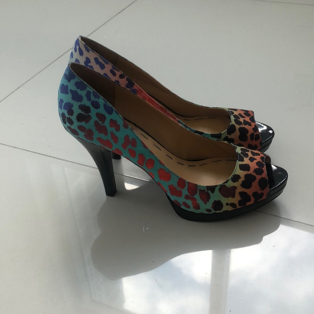 Fun heel - Picture 2 of 3